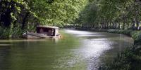 The picturesque Canal du Midi offers a great cycling route