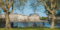 Cycling along the Garonne in Bordeaux