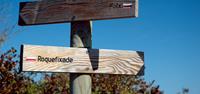 Waymarker on Crusader Trail - UTracks Walking Holidays