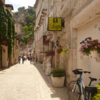 Discover tranquil village lanes in the Dordogne | Geoff Gabites