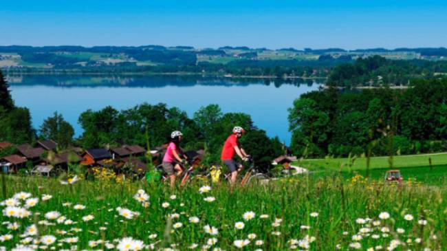 Cycling in the glorious Salzburg Lake District | Norbert Eisele-Hein