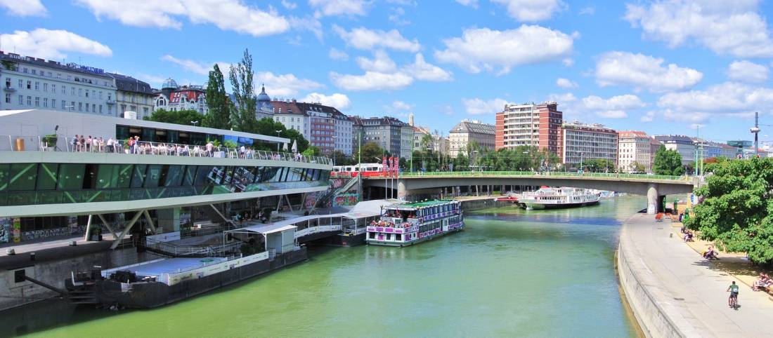 Cycle along the Danube in Vienna |  <i>Lilly Donkers</i>