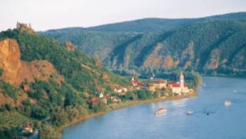 Danube in the Wachau Valley,Rad & Reisen The Danube River, Wachau Valley
