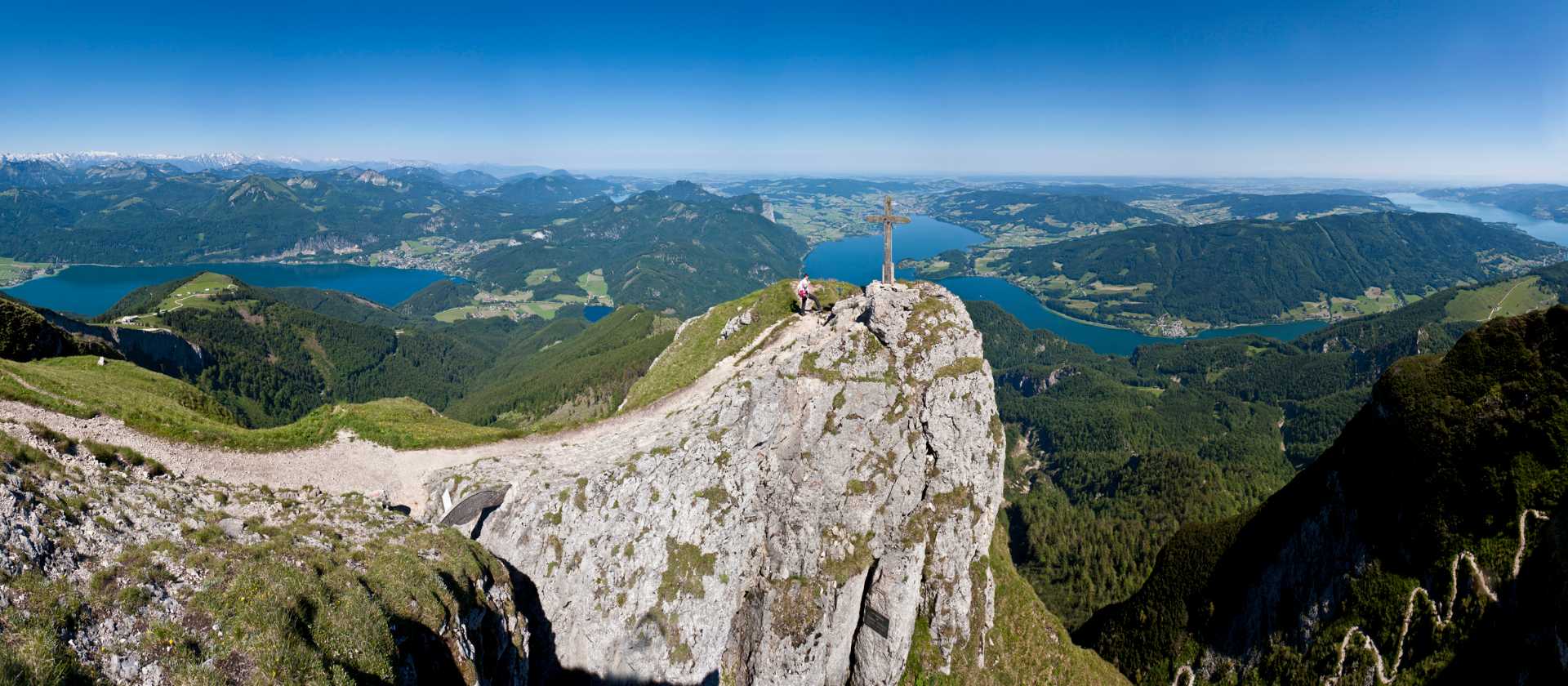 Glorious panoramic views in from Austria's walking paths | Leo Himsl