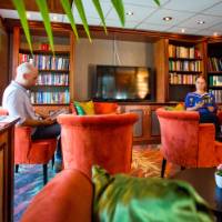 MS Fortuna lounge library