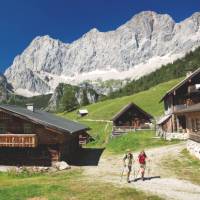 Trekking round Dachstein massif | Florian Sonntag