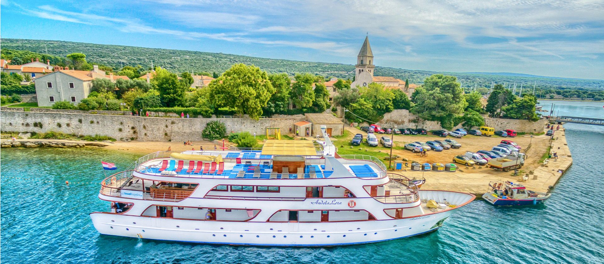 Cruising on the Andela Lora in Croatia