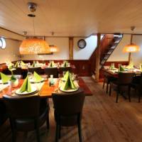 La Mar Barge Restaurant