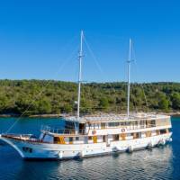 Magellan Boat in Croatia