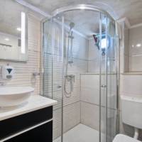Enjoy the convenience of a good size ensuite