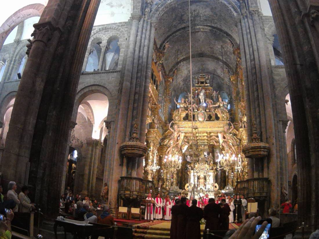 Inside the Santiago de Compostela Cathedral |  <i>Eimy Minowa</i>