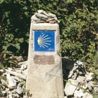 Marker on the Compostela Trail / Way of St James | Gabriella Dean