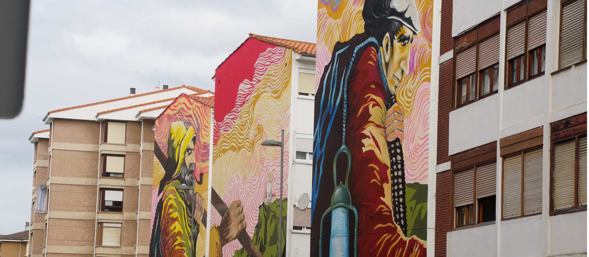 Pilgrim art on the Camino trail in Laredo | Lachlan Baker