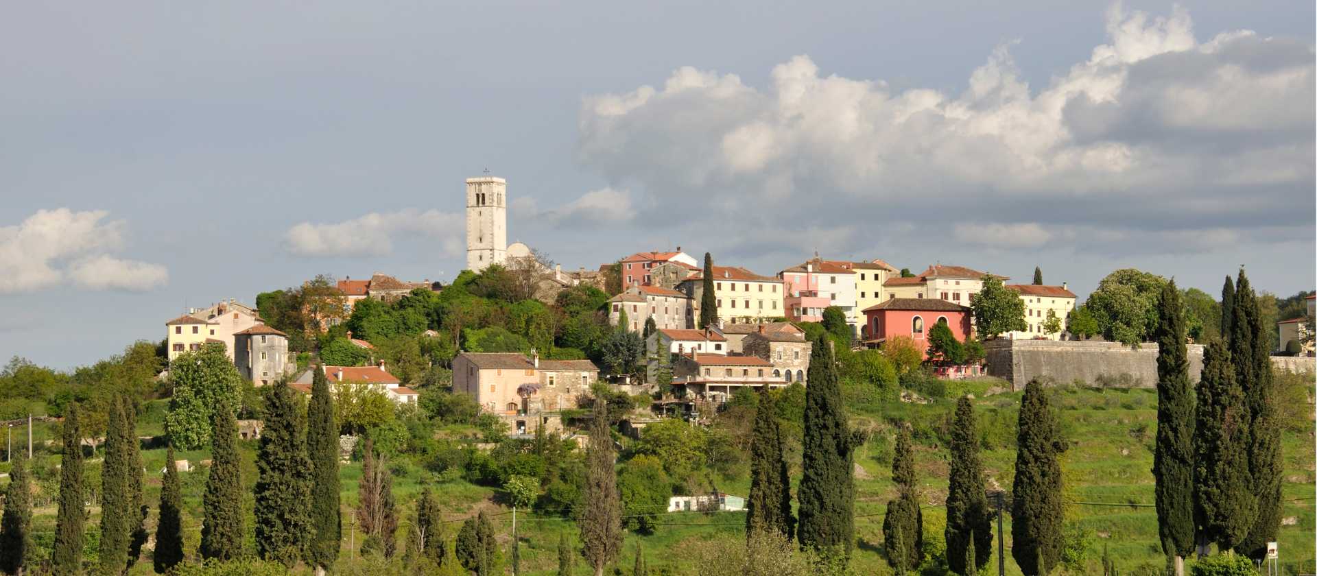 The village of Oprtalj situated across the Mirna river valley from the village of Motovun