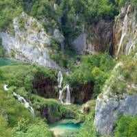 Explore the stunning beauty of the Plitvice Lakes on foot