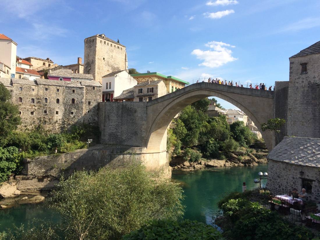 A couple under the Mostar Bridge |  <i>Els van Veelen</i>