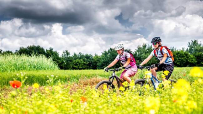 Become immersed in the Czech Republic on a bike tour | Petr Slavík