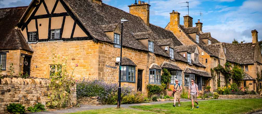 Discover the Cotswolds on foot | Tim Charody