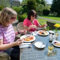 Time for a lunch break on the Hadrian's Wall Path | Matt Sharman