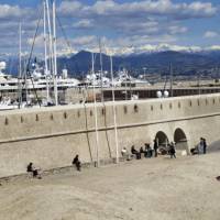 Beach in Antibes on the French Riviera | Kate Baker