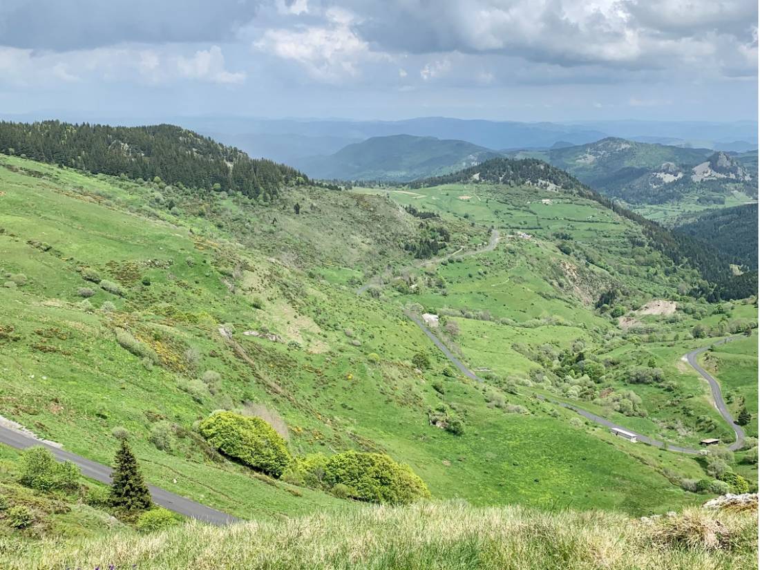 Rolling grassy scenery of the French countryside |  <i>Jennifer Pryke</i>