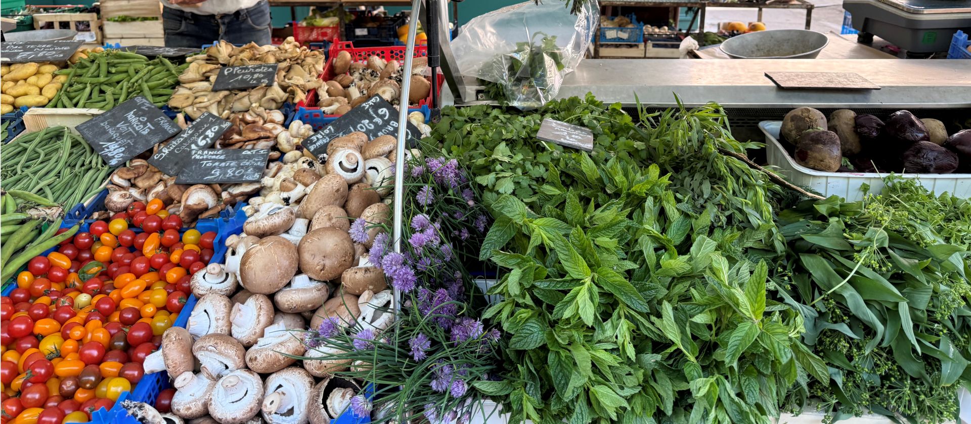 A food market in France | Jaclyn Beagley