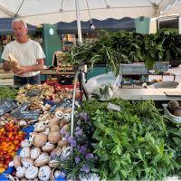 A food market in France | Jaclyn Beagley