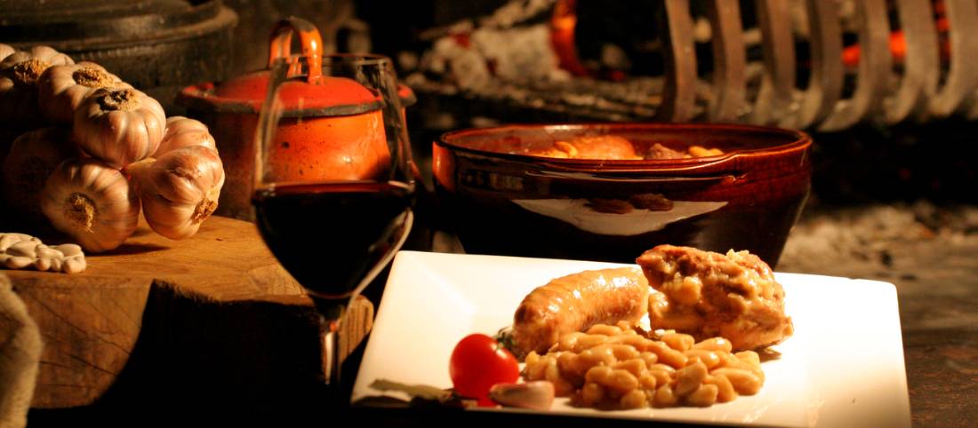 Cassoulet, the famous dish of the Cathar region | <i>C.G. Deschamps</i>