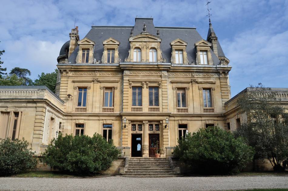 19th century country chateau, Chateau Camperos in Barsac, France |  <i>Deb Wilkinson</i>