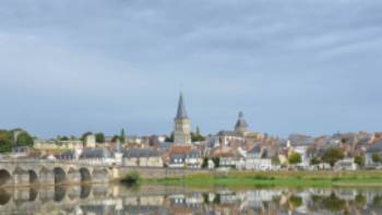 FRA_8678,Tanya & Rick McDonald The ancient Roman town Charité-sur-Loire, with view of the church Sainte-Croix-Notre-Dame