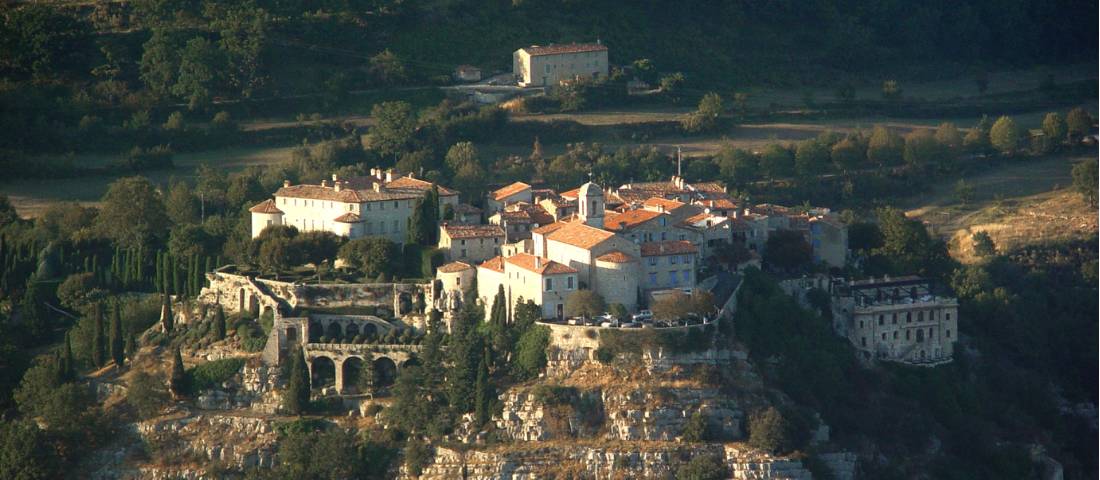 Gourdon, one of the most beautiful villages in France |  <i>R-Cast</i>