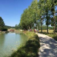 Have fun while cycling Burgundy's bike paths