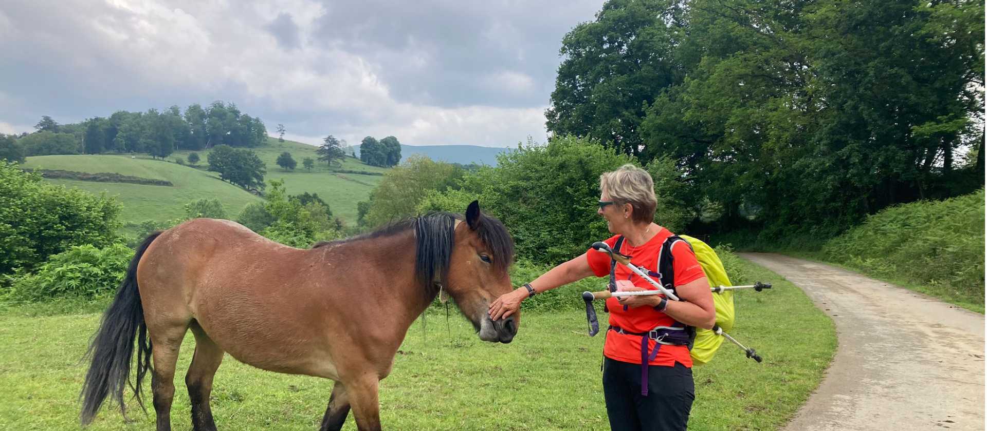 Meeting a charming local on the Le Puy Camino | Hilda Olivier
