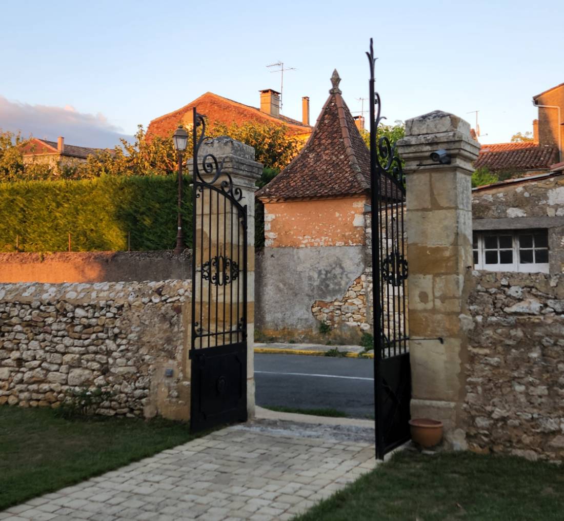 The entrance to the fabulous Monpazier Hotel |  <i>Elisa Harris</i>