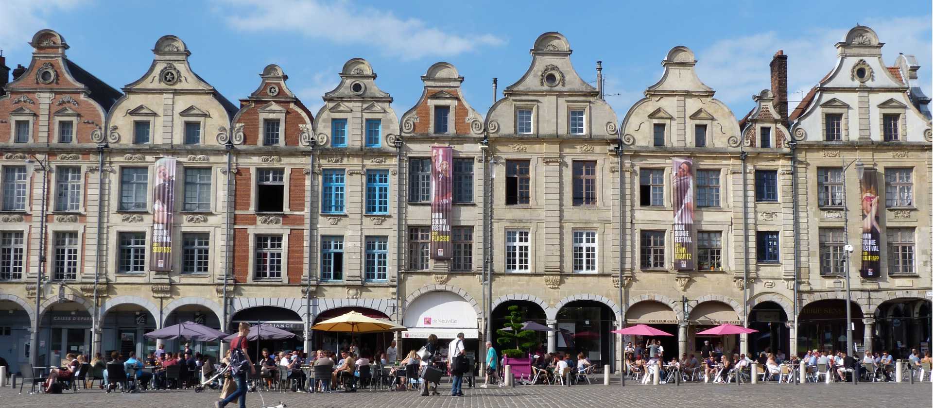 Place des heroes in Arras | Richard Tulloch