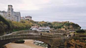 Scenes from the cycle trail in Biarritz