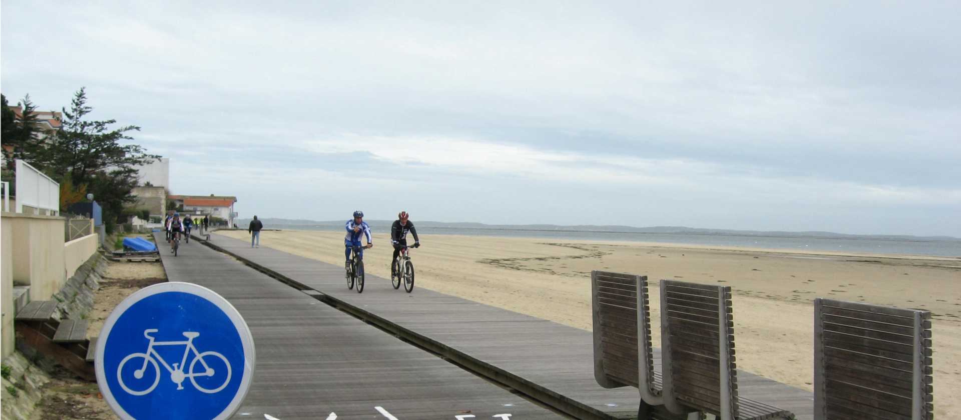 Self guided cycle way from Bordeaux to Biarritz