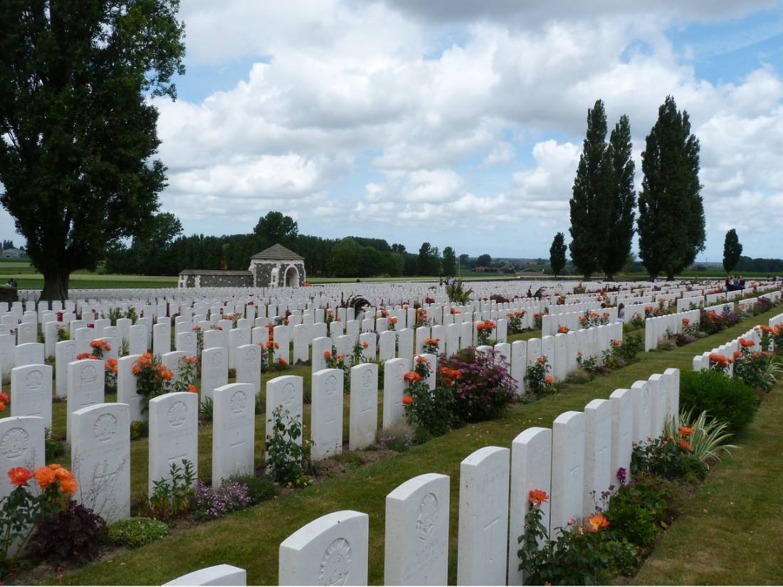 Tyne Cot Cemetery |  <i>Richard Tulloch</i>