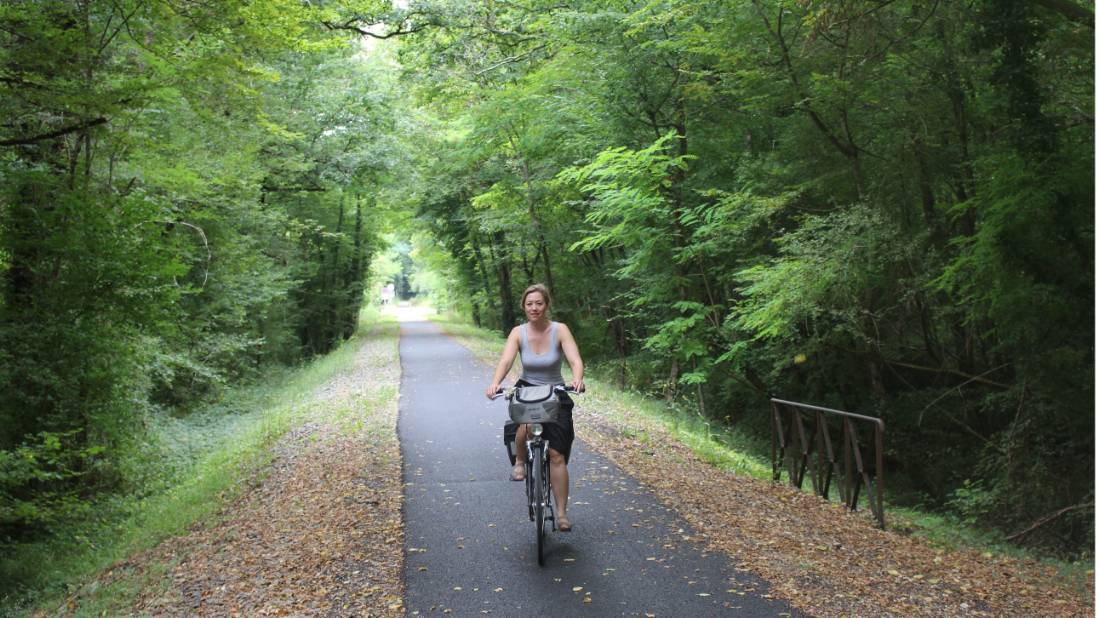 Cycle way in Bordeaux |  <i>Jaclyn Lofts</i>