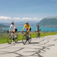 Explore the French Alps by bike | www.TristanShu.com / Auvergne Rhone Alpes Tourism