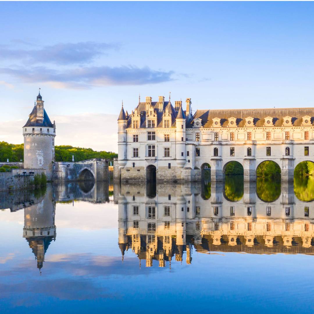 The stunning Chateau de Chenonceau in the Loire Valley