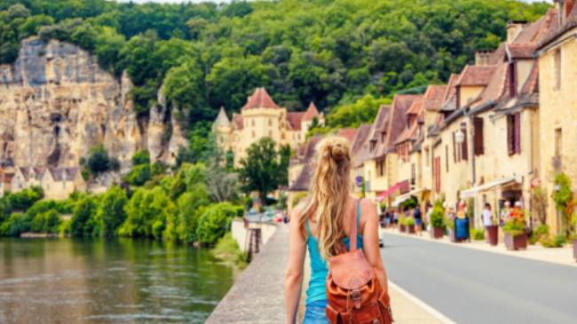 Enjoying the pretty villages of the Dordogne