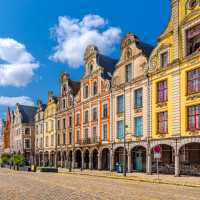 Flemish townhouses in La Grand Place square in Arras