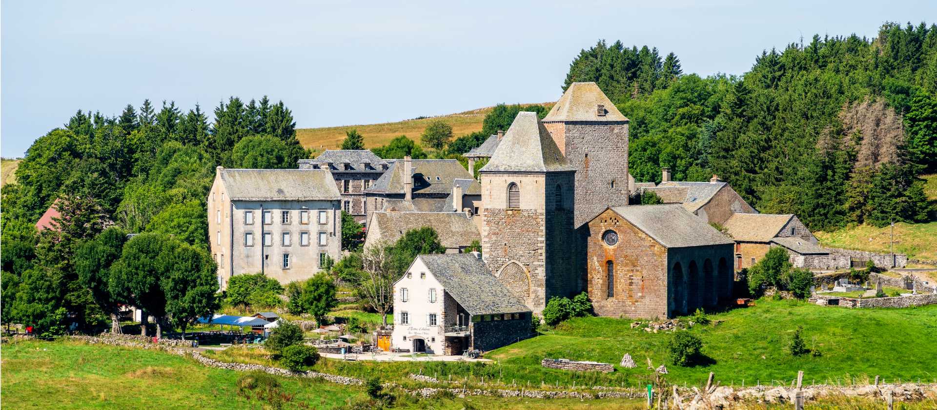 Typical scenery along the Le Puy Camino