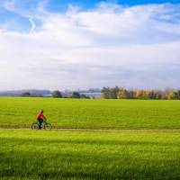 Enjoy easy cycling in Flanders, Belgium