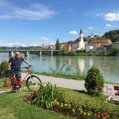 Vivienne - Barge - Boat for Bike Tours