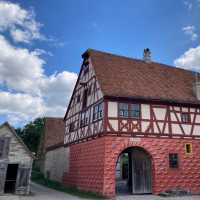 Historical buildings in the Franconian Open-Air Museum, Bavaria | Els van Veelen