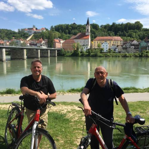 Vivienne - Barge - Boat for Bike Tours