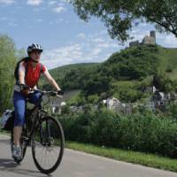 Cycling along the Moselle Bike Path | Moselle Tourism