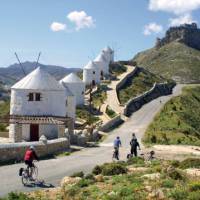 Thanks to your boat you can cycle even more of the Greek Islands